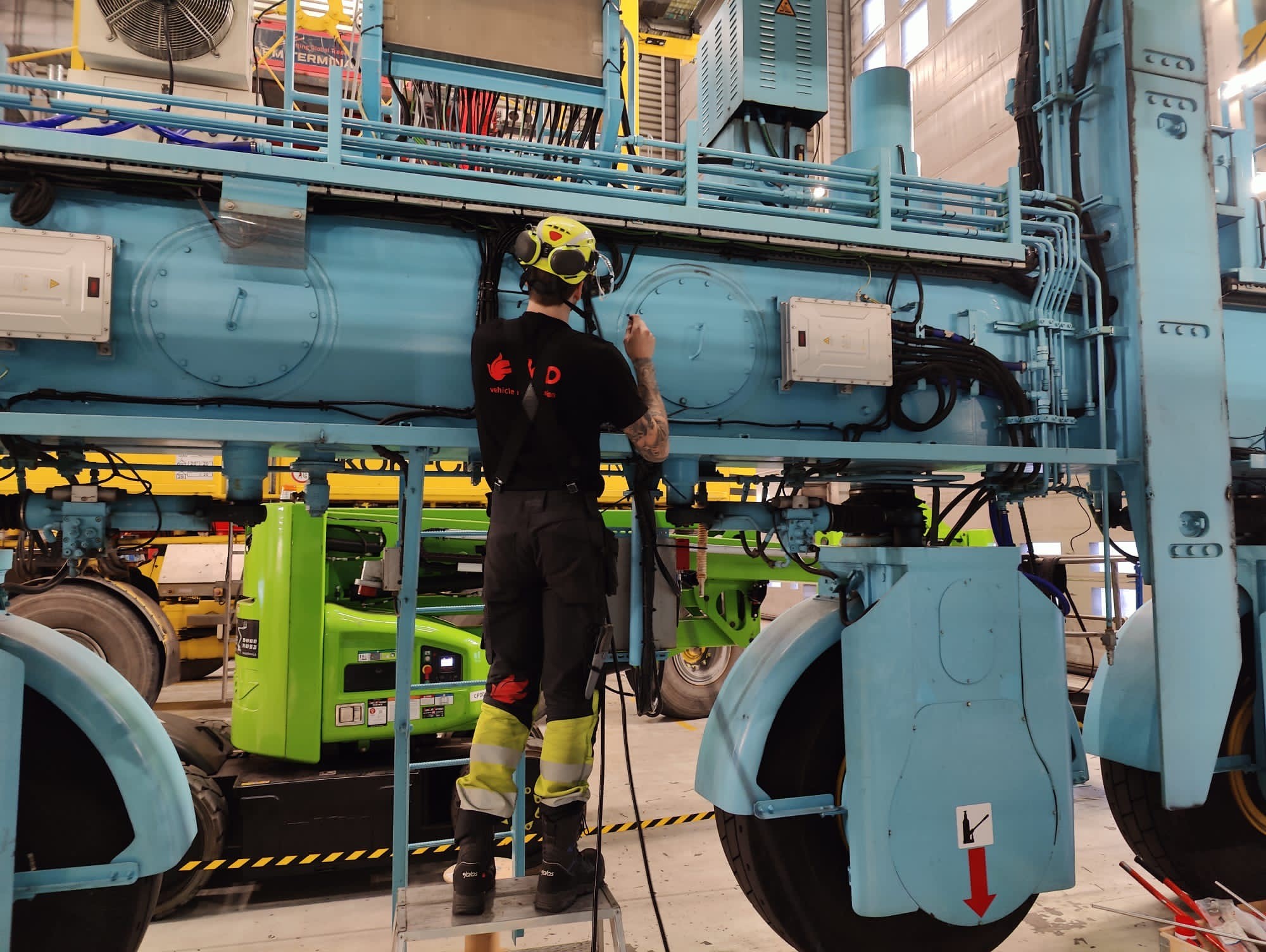 Dafo worker